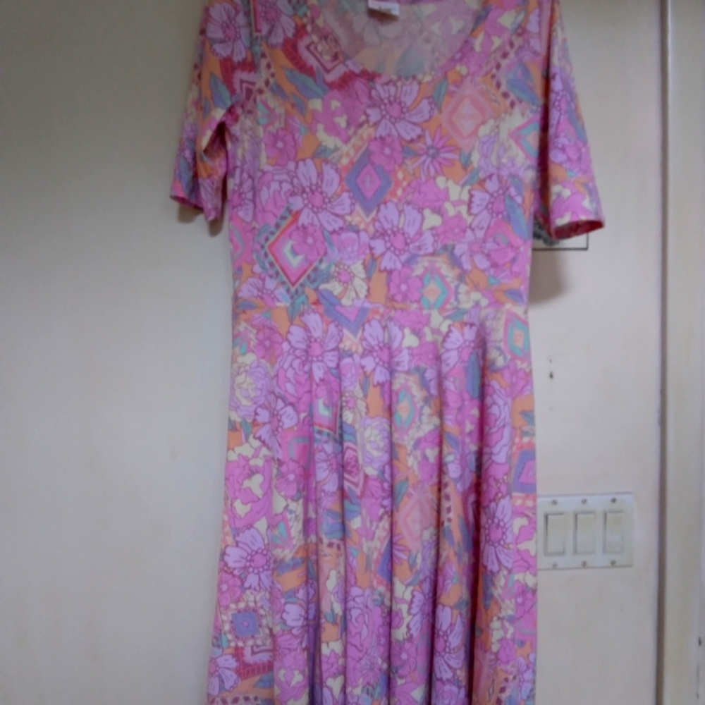 Lularoe floral printed Nicole summer of love style 🌼
